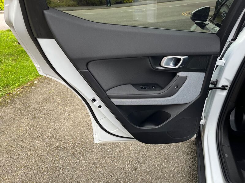 POLESTAR POLESTAR 2