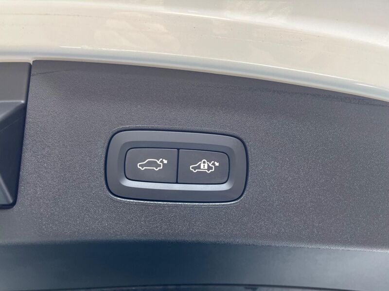 POLESTAR POLESTAR 2