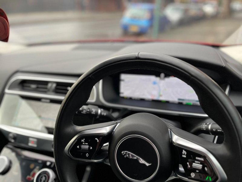 JAGUAR I-Pace