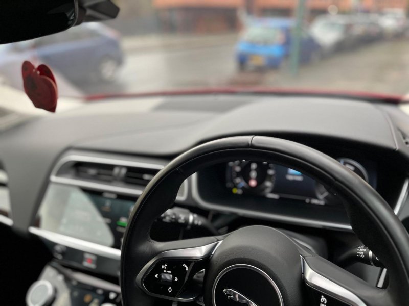 JAGUAR I-Pace