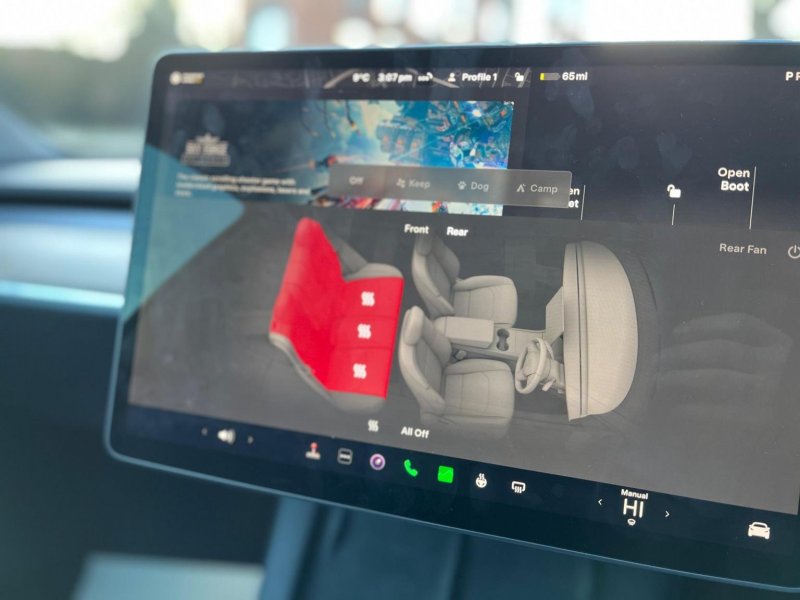 TESLA MODEL 3