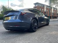 TESLA MODEL 3