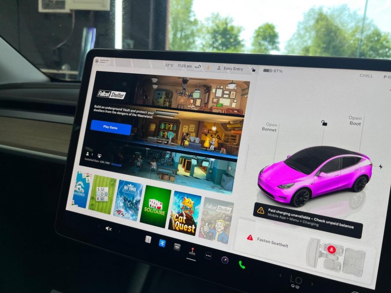 TESLA MODEL Y