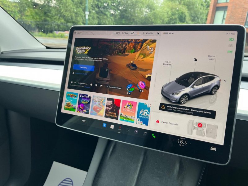 TESLA MODEL Y