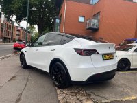 TESLA MODEL Y