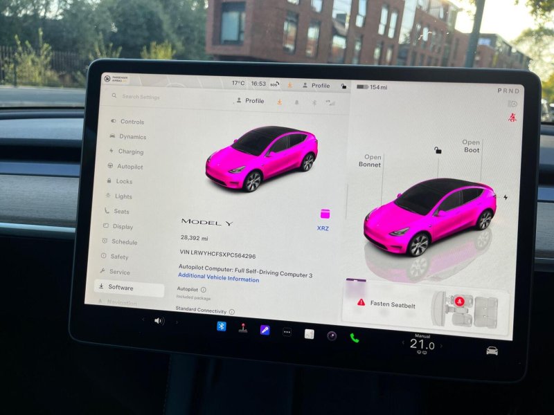 TESLA MODEL Y
